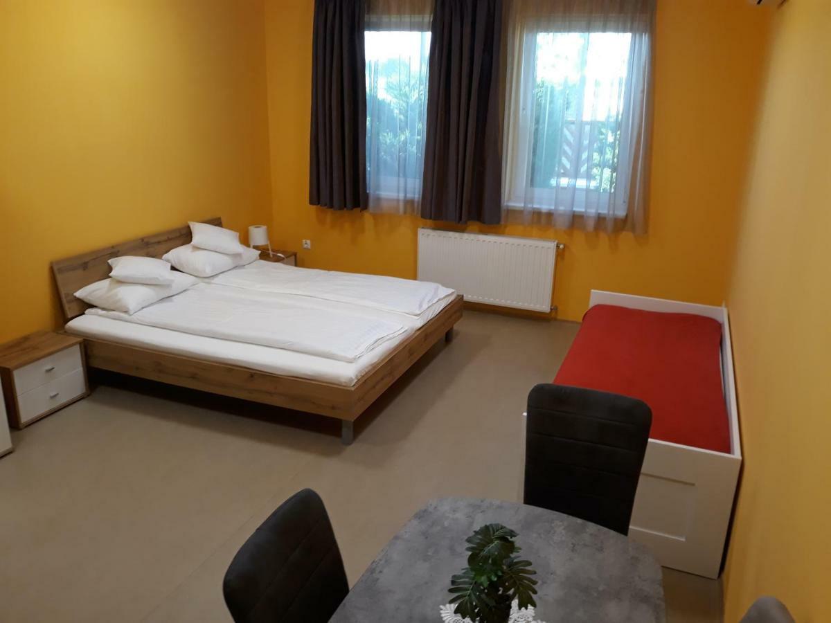 Bella Vendeghaz Morahalom Hotell Exteriör bild